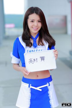 双乳被一左一右的吸着