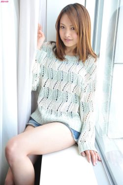 《男人用嘴添女人下身》